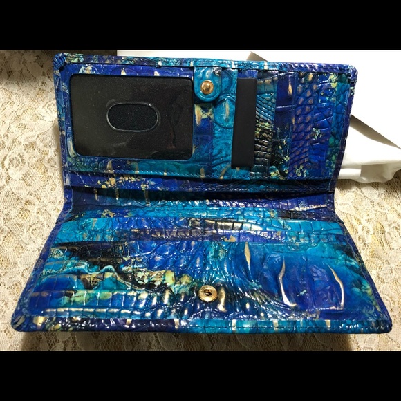 2 PCs. NWT BRAHMIN PHTHALO QUINN CROSSBODY & ADY WALLET - Picture 8 of 13